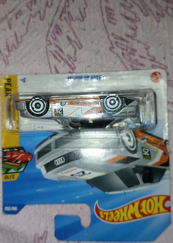 Beden Hot Wheels Audi 90 Quattro Gri Oyuncak Araba göründüğü gibi