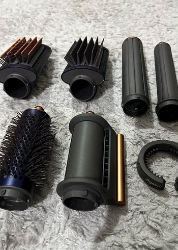 Dyson Dyson Lacivert Saç Şekillendirici Set ID