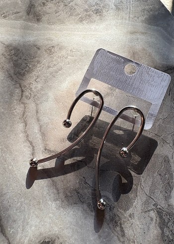 Minimalist Gri Midi Küpe - Görsel 3