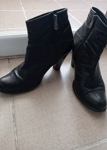 Diğer Siyah Deri Tokalı Yüksek Topuklu Gotik Bot