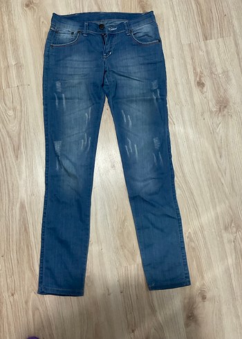 Mavi Düğmeli Regular Fit Kadın Kot Pantolon