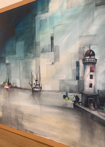 Gri Tonlarda Deniz Feneri ve Tekneler Tablosu - Görsel 6