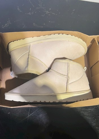 Beyaz Süet ugg kadın bot - Görsel 4