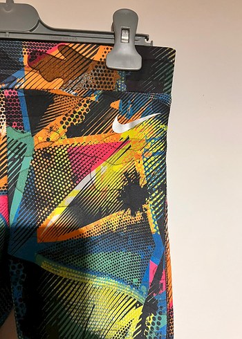 Nike Renkli Desenli Kadın Spor Nike Tayt