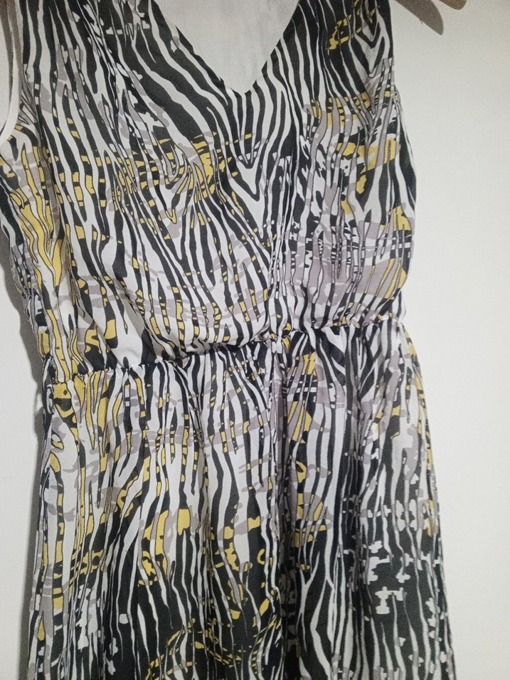 Desenli Uzun V Yaka Kadın elbise - Görsel 5