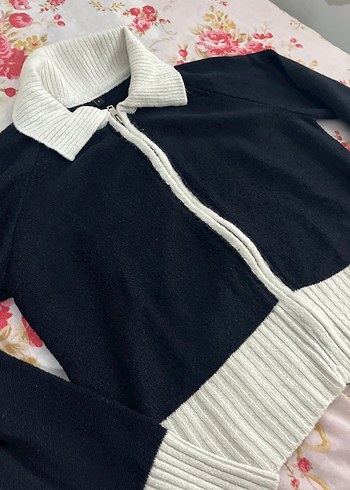 s Beden Fermuarlı Fit Beyaz-Siyah Hırka