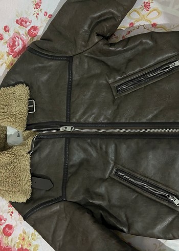 Kahverengi Peluş Yakalı Deri Köpek Montu