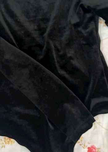 s Beden Kadife boğazlı body
