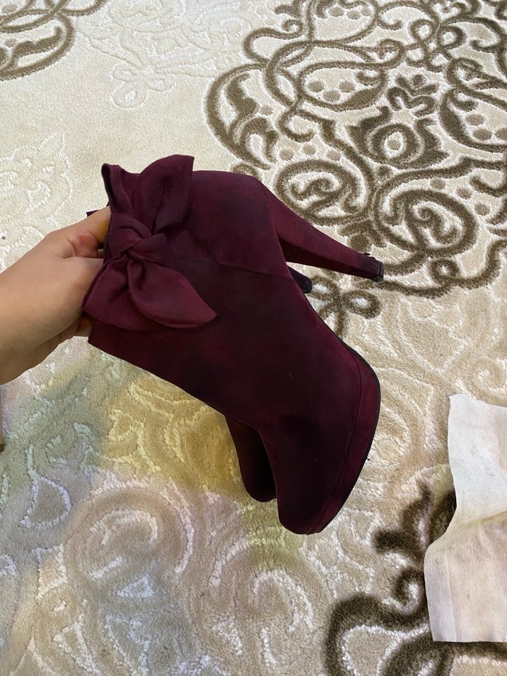 Bordo Süet Fiyonklu Yüksek Topuklu Bot - Görsel 5