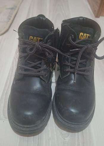 Cat Siyah Cocuk Botu