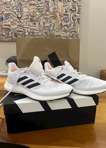 Adidas 44