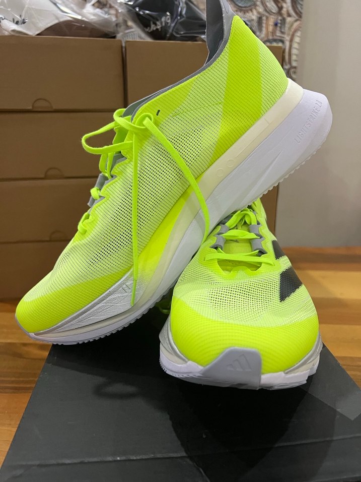 Erkek Sarı Adidas Koşu ve Antrenman Ayakkabısı - Görsel 2