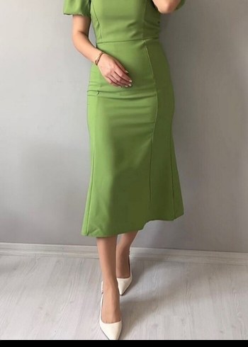 Yeşil V Yaka Midi Elbise - Görsel 4