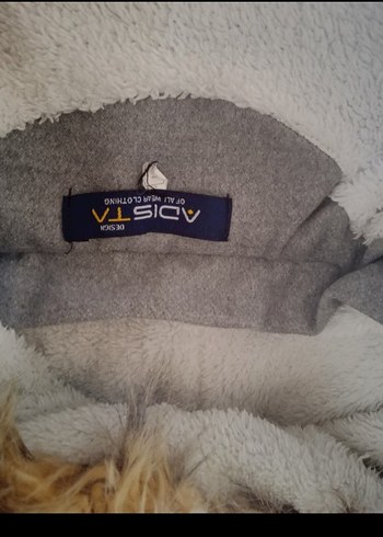 Gri Kapüşonlu Erkek Çocuk Mont - Görsel 4