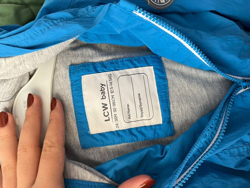 Erkek Çocuk Mavi Fermuarlı Yağmurluk - Görsel 3