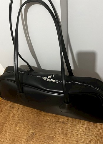 Siyah Deri Kadın Omuz Çantası - Görsel 2