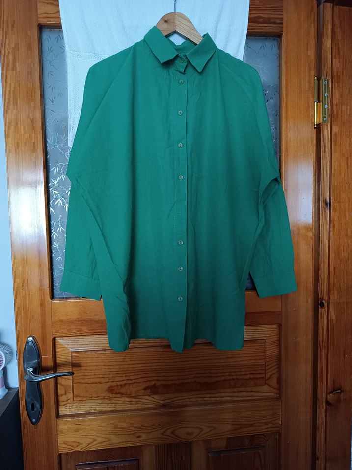 Düğmeli Yeşil Keten Kadın Gömlek - Görsel 3