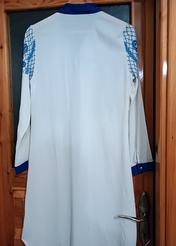 Uzun Kollu Mavi Nakışlı Bohem Gömlek - Görsel 2