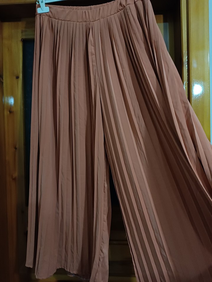 Düğmeli Yüksek Yakalı Midi Kadın Tunik - Görsel 2