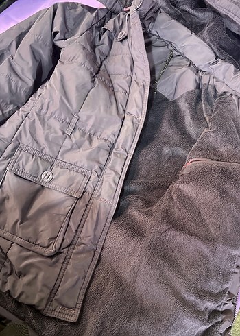 Gri Kapüşonlu Düğmeli Kadın Ceket - Görsel 4