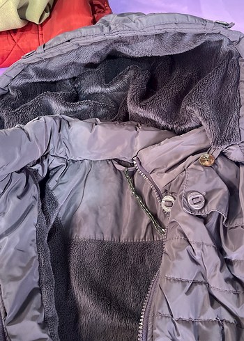 Gri Kapüşonlu Düğmeli Kadın Ceket - Görsel 2