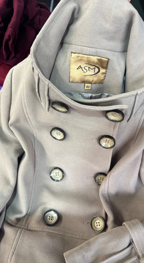 Bej Çift Düğmeli Kadın Kaban - Görsel 3