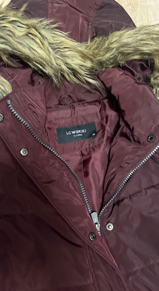 Bordo Kadın Midi Kaban, Kürklü Kapüşonlu - Görsel 2