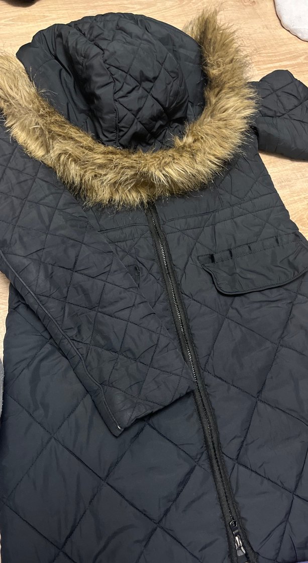 Kürk Detaylı Siyah Kadın Kışlık Uzun Mont - Görsel 3