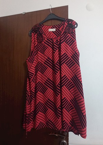 Kırmızı Piliseli Hamile Midi Tunik