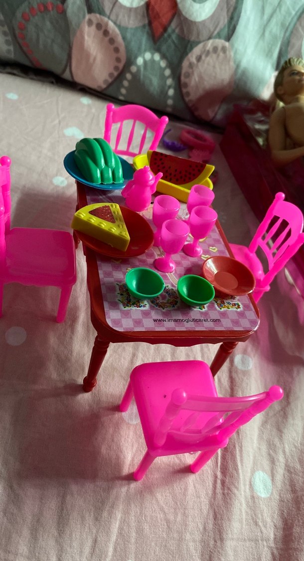 Barbie Yemek Masası Seti - Görsel 2