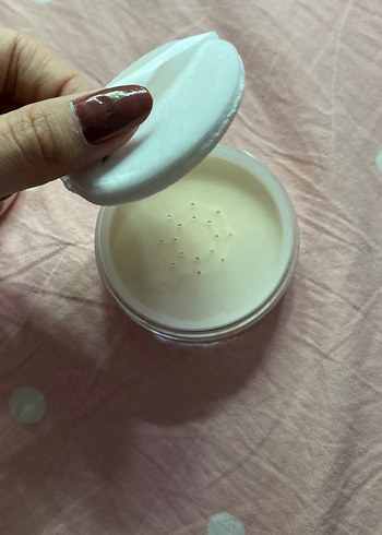 Bej Pastel Pudra ve Sünger - Görsel 2