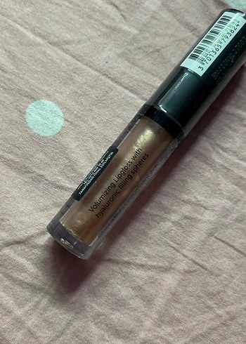 Bej Parlak Dudak Parlatıcısı - Görsel 5