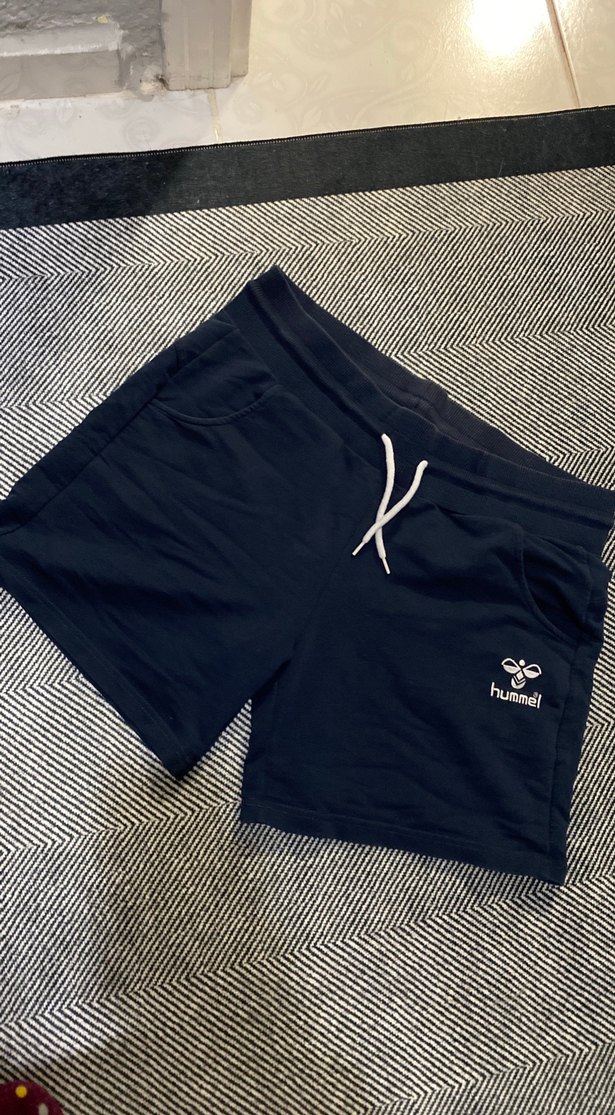 Hummel Siyah Pamuklu Rahat Mini Şort - Görsel 2