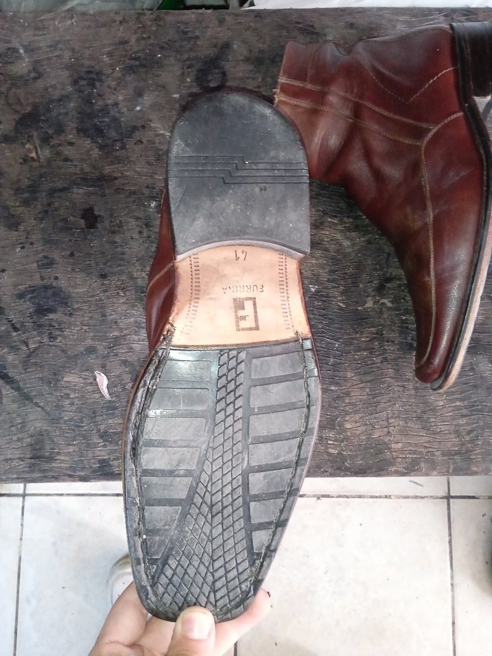 Kahverengi Deri Tokalı Erkek Bot - Görsel 5