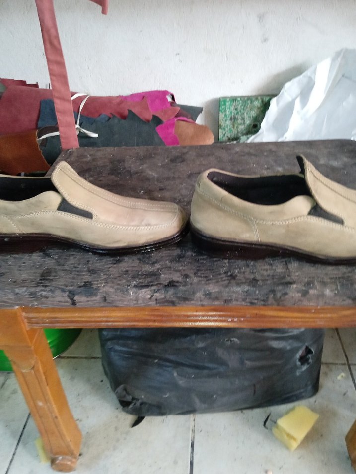 az kullanılmış erkek bej rengi ayakkabı - Görsel 2