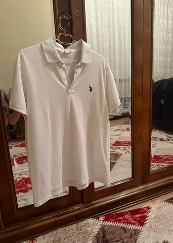 Erkek Beyaz Polo Yaka Kısa Kollu Tişört
