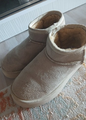 Bej Süet Kürklü Günlük Kadın Bot - Görsel 5