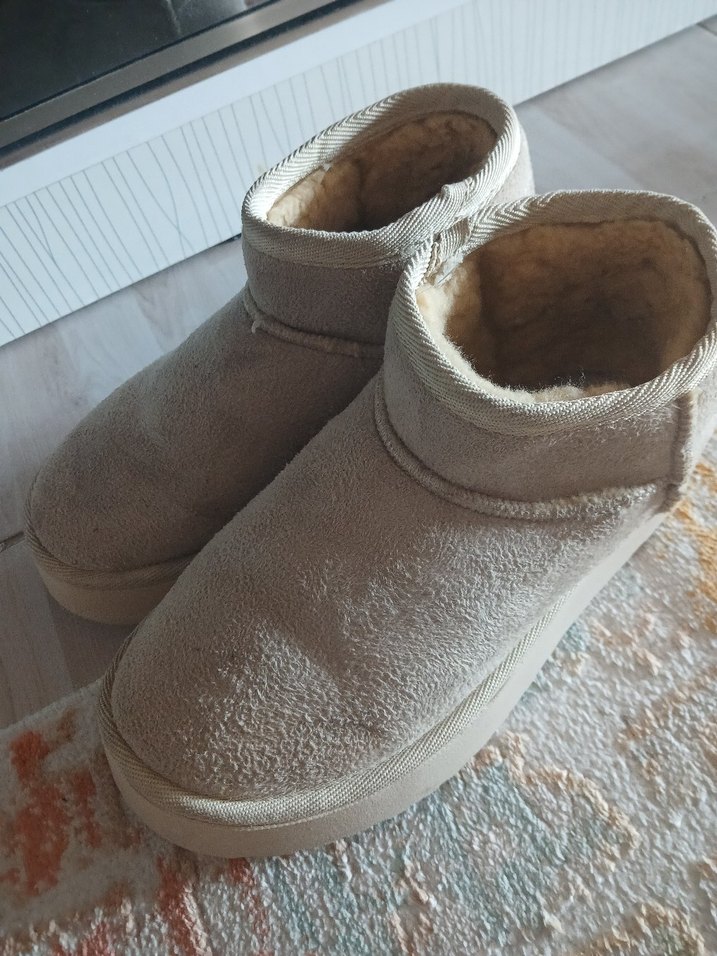 Bej Süet Kürklü Günlük Kadın Bot - Görsel 5