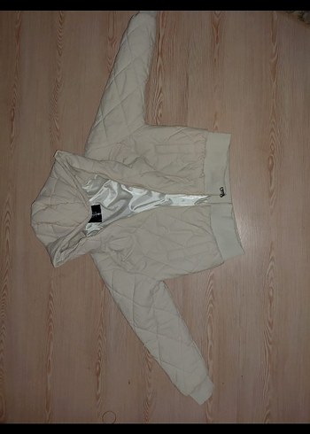 Bomber Tarzı Kapüşonlu Mont - Görsel 2