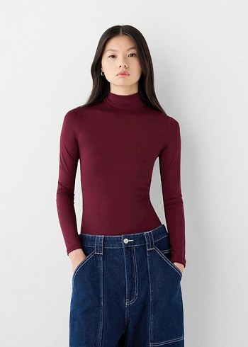 Bershka Kadın Bordo Yüksek Yakalı İnce Bluz - Görsel 2