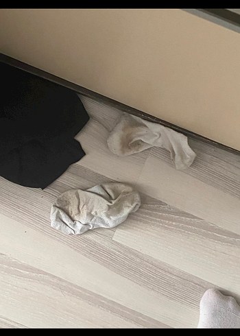 2.el kullanılmış corap 3 gün bu ayakkabıda giyildi