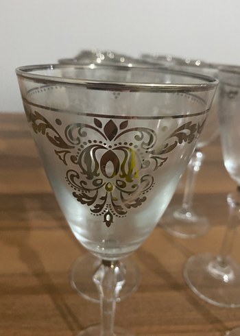 Bej Detaylı Zarif Kadeh Seti - Görsel 2