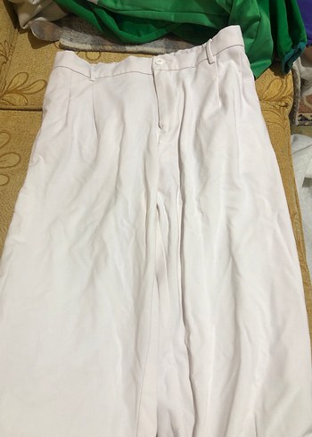 Güzel kesim erkek kumaş pantolon