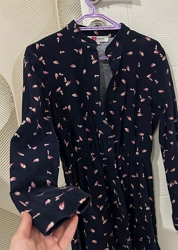 Lacivert Desenli Düğmeli Elbise - Görsel 3