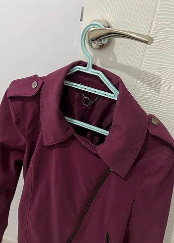 Bordo Asimetrik Fermuarlı Ceket - Görsel 4