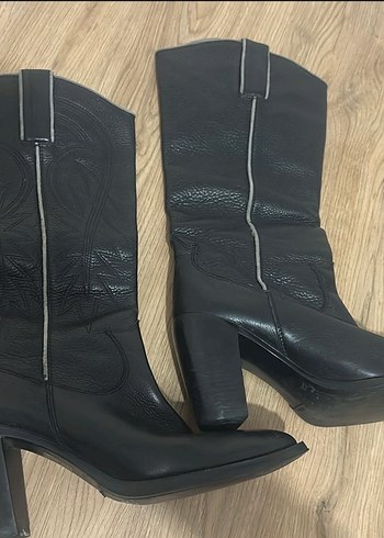 38 Beden Siyah Deri Stiletto Topuklu Kadın Diz Boyu Çizme