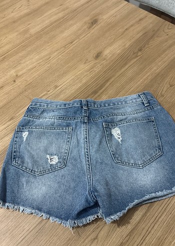 38 Beden mavi Renk Yırtık Detaylı Mavi Kadın Denim Şort