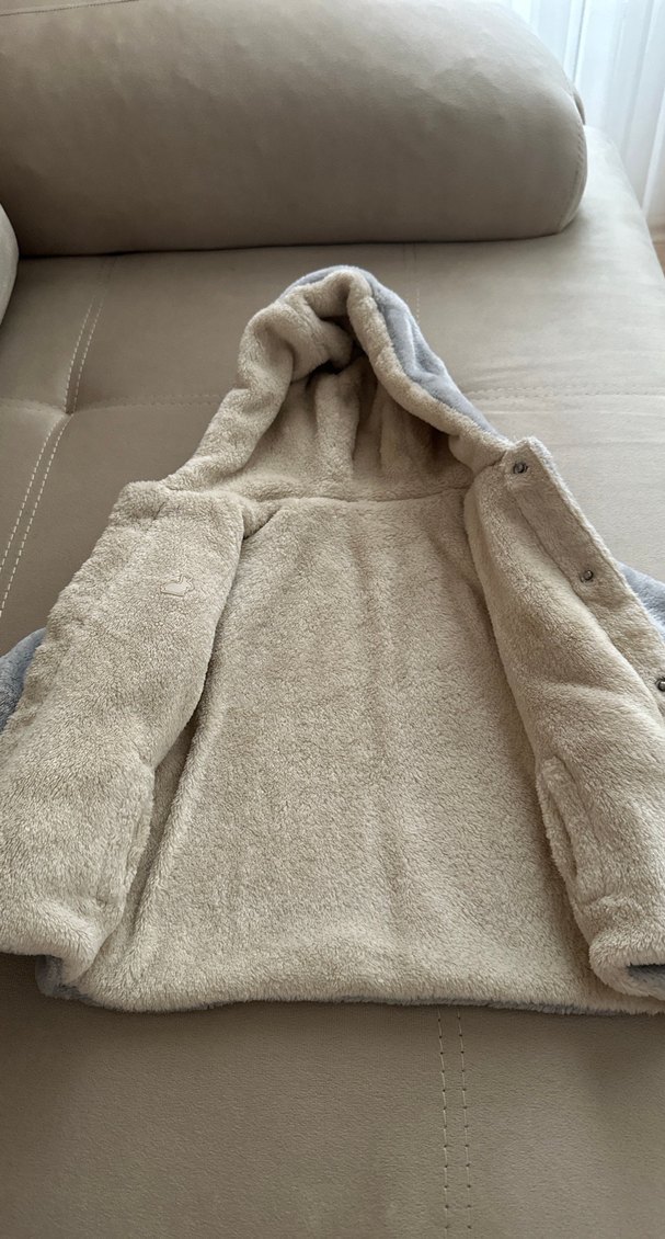 Kapüşonlu Gri Erkek Çocuk Peluş Mont - Görsel 3