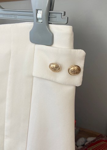 LC Waikiki Düğmeli Beyaz Midi Mini Etek