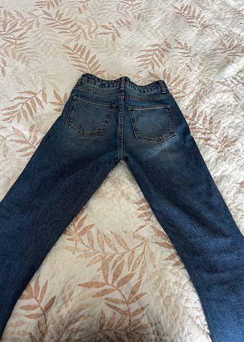H&M Düğmeli Rahat Kesim Midi Kot Pantolon